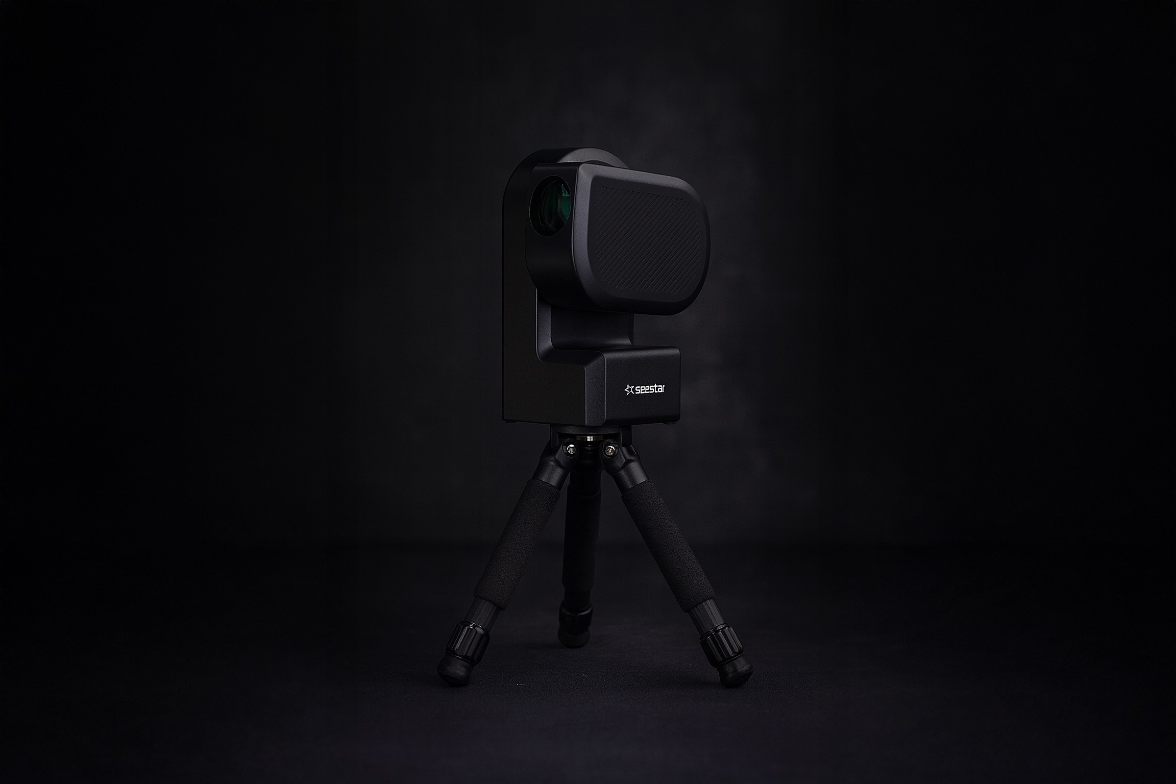 Recenze chytrého dalekohledu ZWO SeeStar S50 a srovnání 2025 s Vespera, eQuinox a dalšími